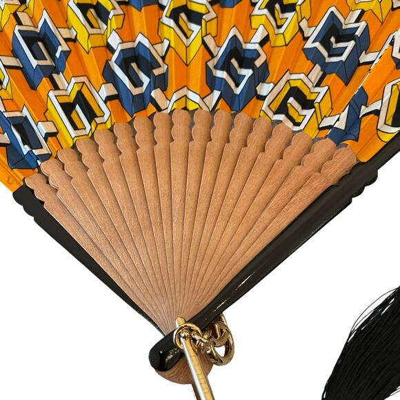 NEW Gucci G Print Folding Fan with Dust Bag and Original Box AUTHENTIC - Picture 8 of 16